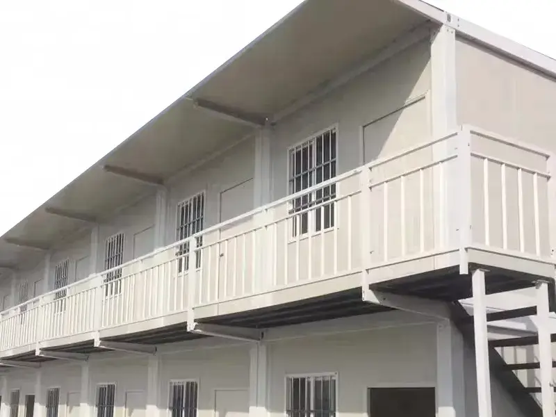អន្តេវាសិកដ្ឋានដែក