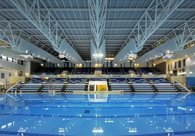 រចនាសម្ព័ន្ធដែក Natatorium